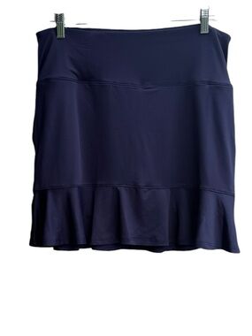 Emerald 18 Women’s Navy Athletic Skort with Flared Hem Size M